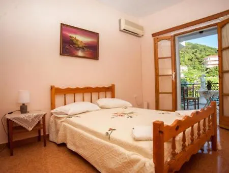 Fernanda's Traditional 2 Floor House Poros (Kefalonia)