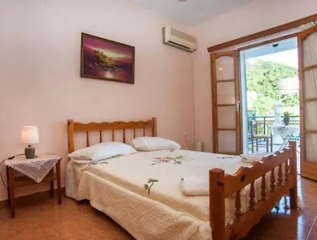 Fernanda's Traditional 2 Floor House * 포로스